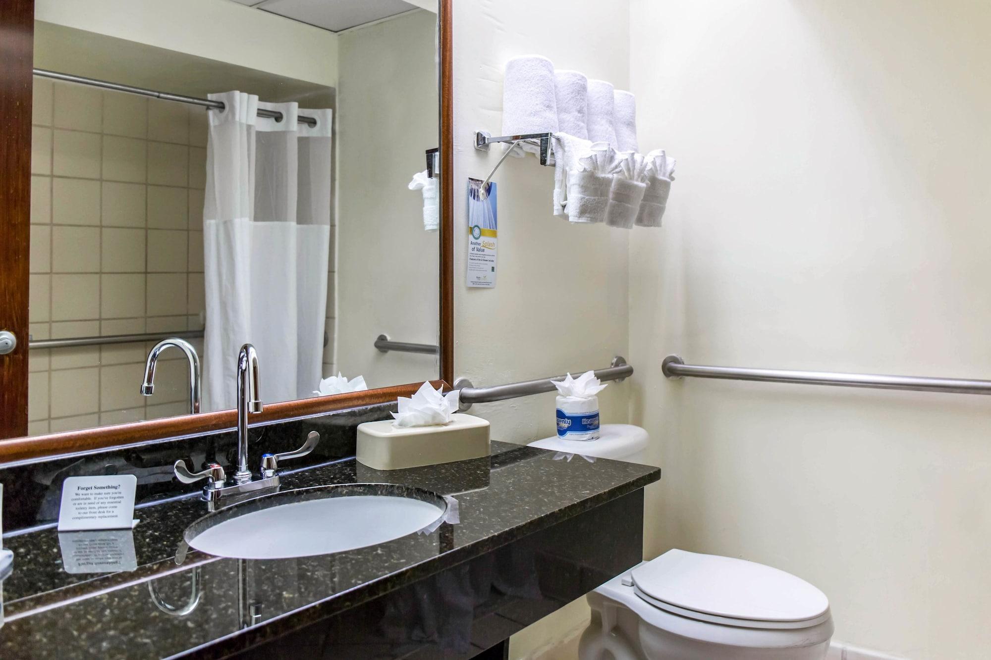 Quality Inn & Suites Hot Springs-Lake Hamilton Exteriör bild
