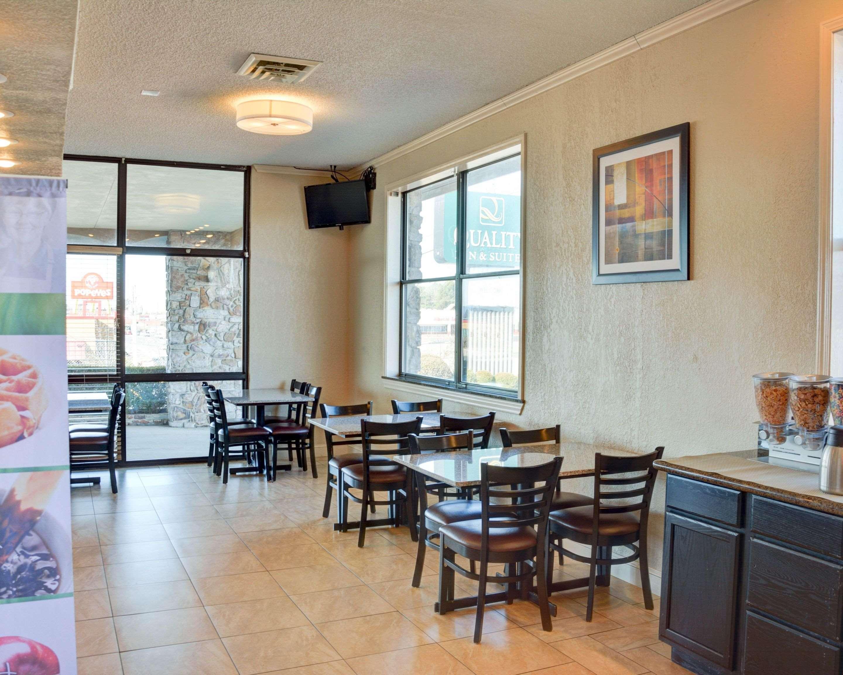 Quality Inn & Suites Hot Springs-Lake Hamilton Exteriör bild