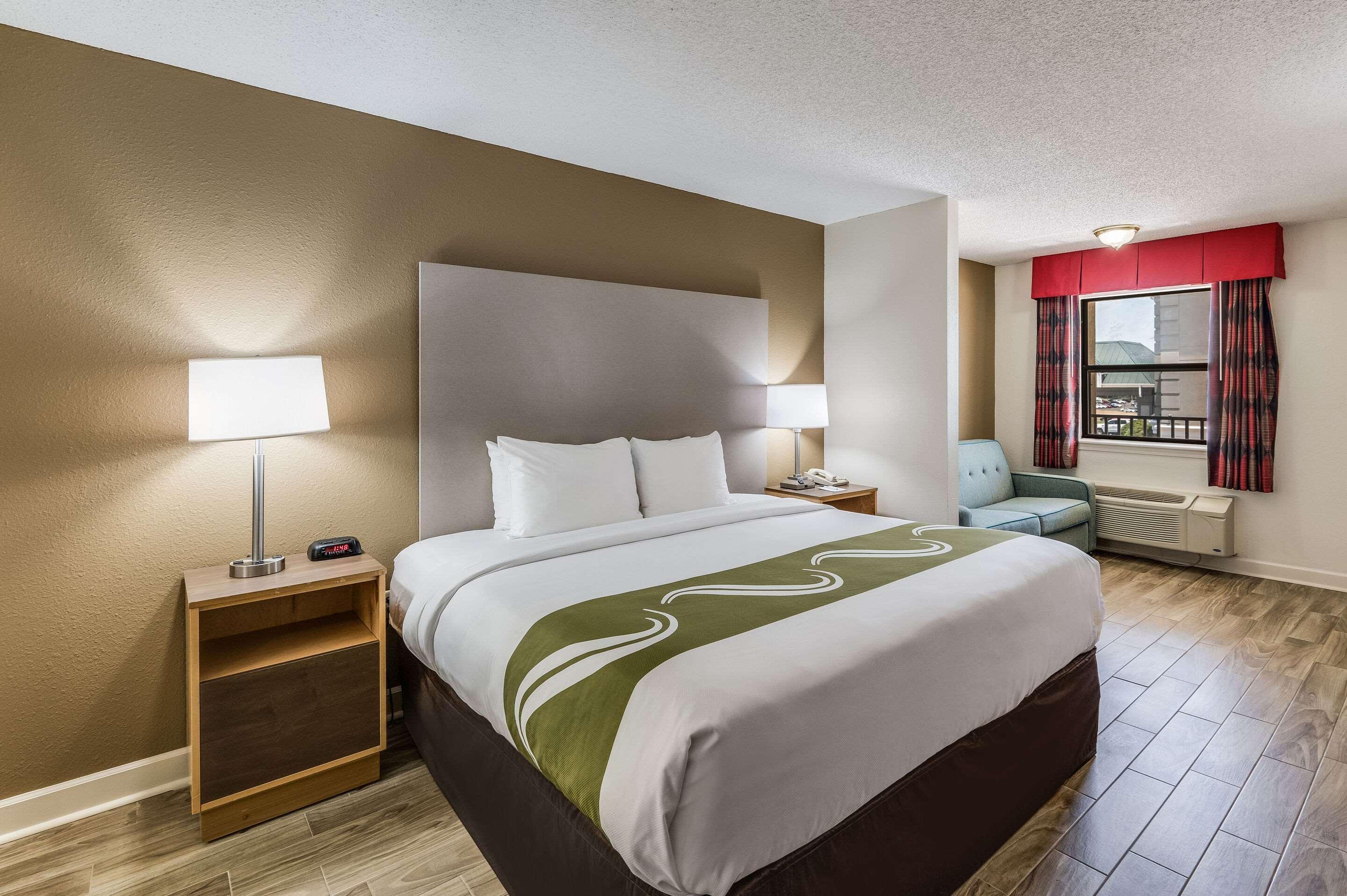 Quality Inn & Suites Hot Springs-Lake Hamilton Exteriör bild