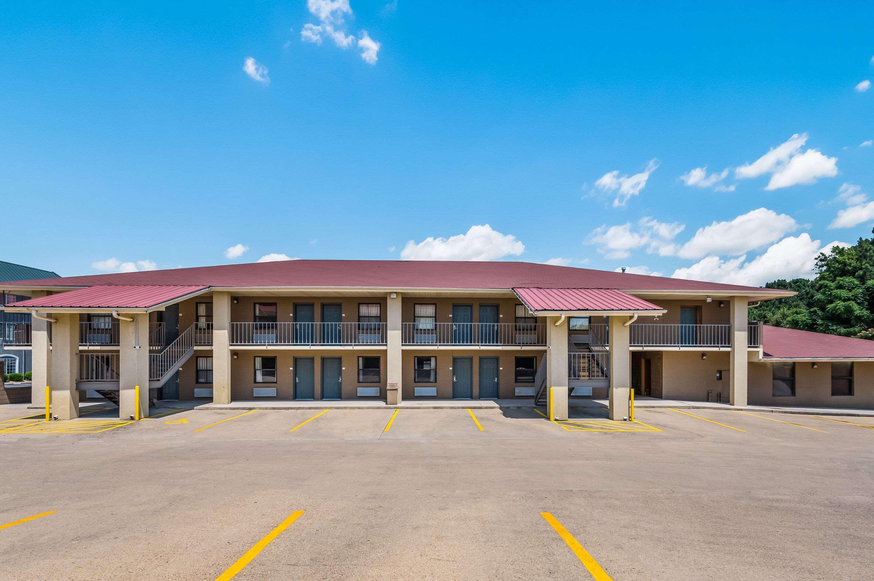 Quality Inn & Suites Hot Springs-Lake Hamilton Exteriör bild